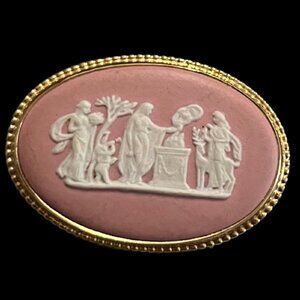 Rare Vintage Wedgwood Pink Jasperware Cameo Brooch in Gold Colored Mount